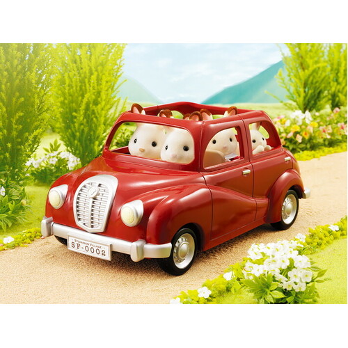 sylvanian families red saloon car